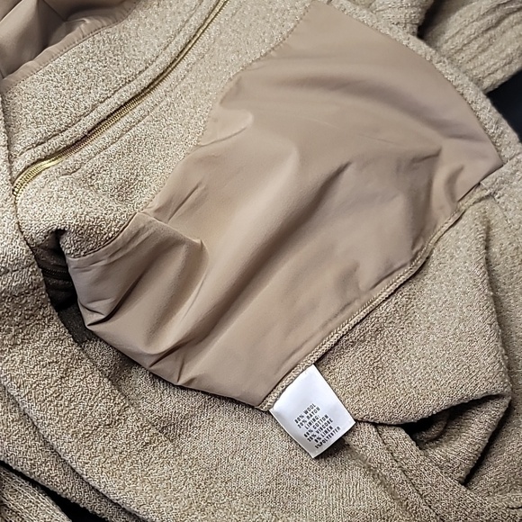 ST. JOHN SPORT Wool Rayon Blend Rivet Zip Up Jacket Ribbed Classic - Picture 10 of 11